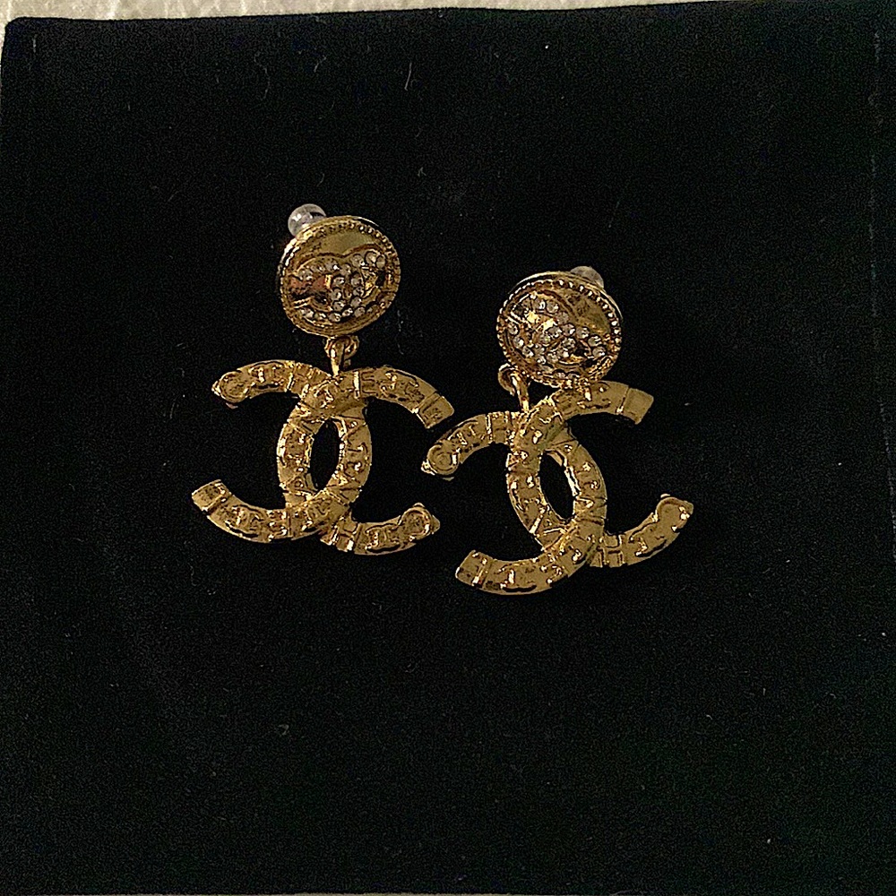Chanel | Vintage CC earrings
